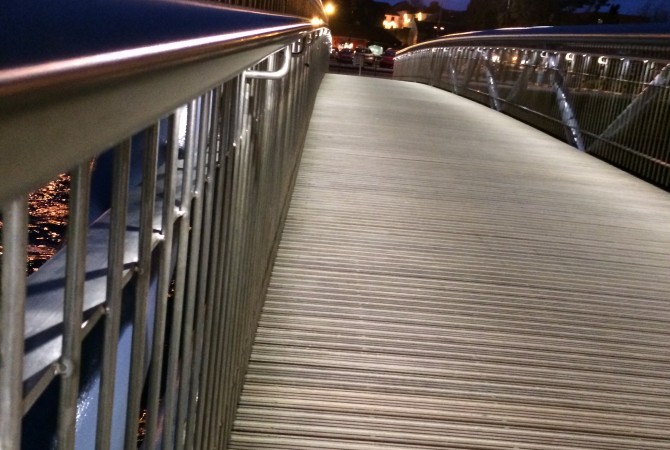 Handrail lighting, Kilkenny Pedestrian Bridge