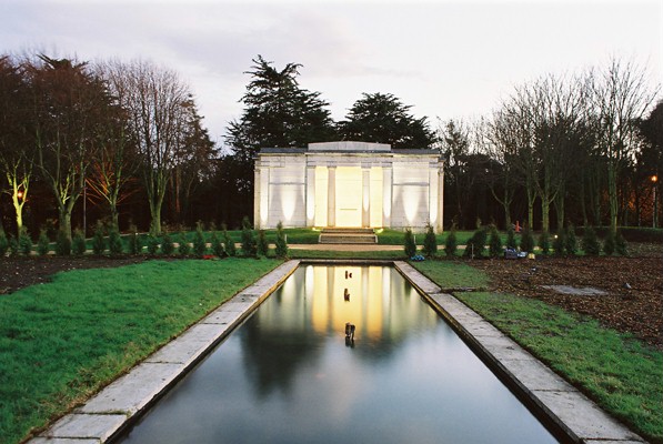Lanscape Fittings - UCD - facade lighting design